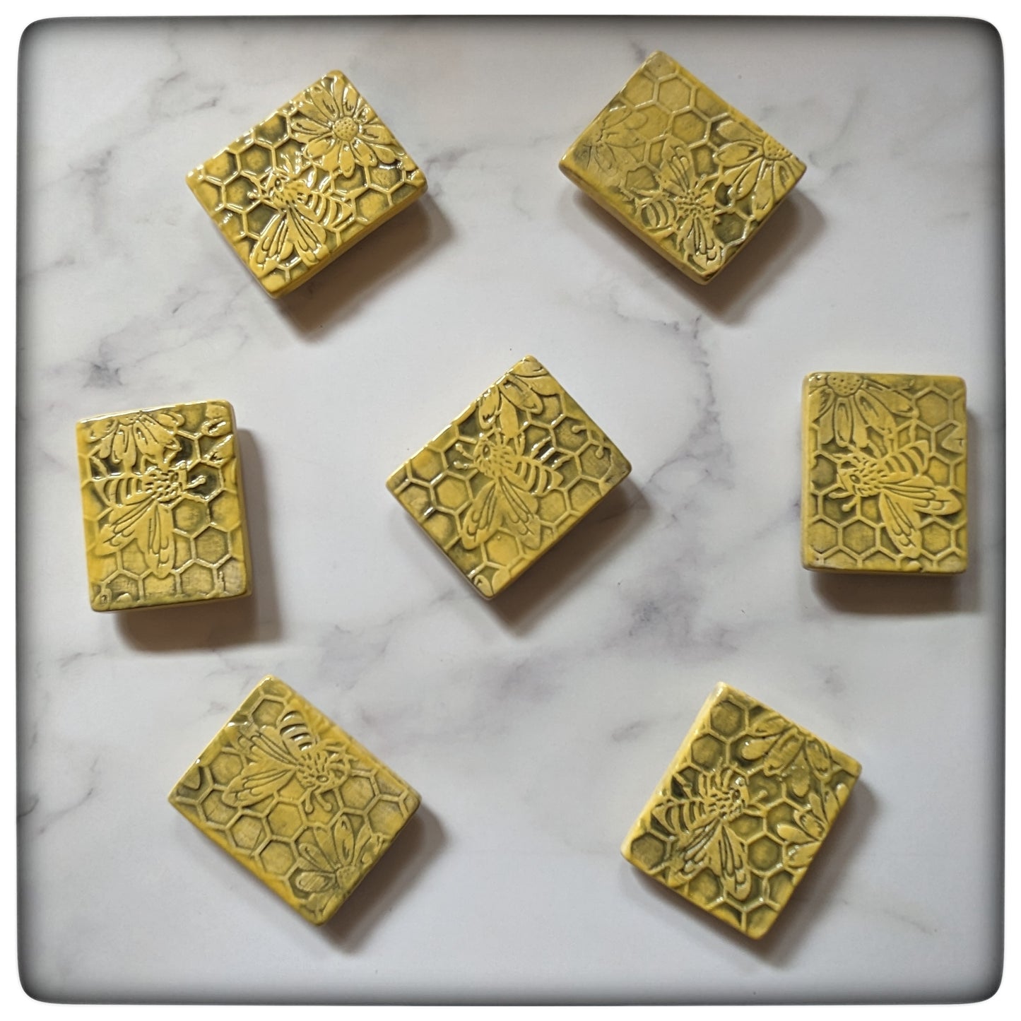 Honeycomb magnet (large)