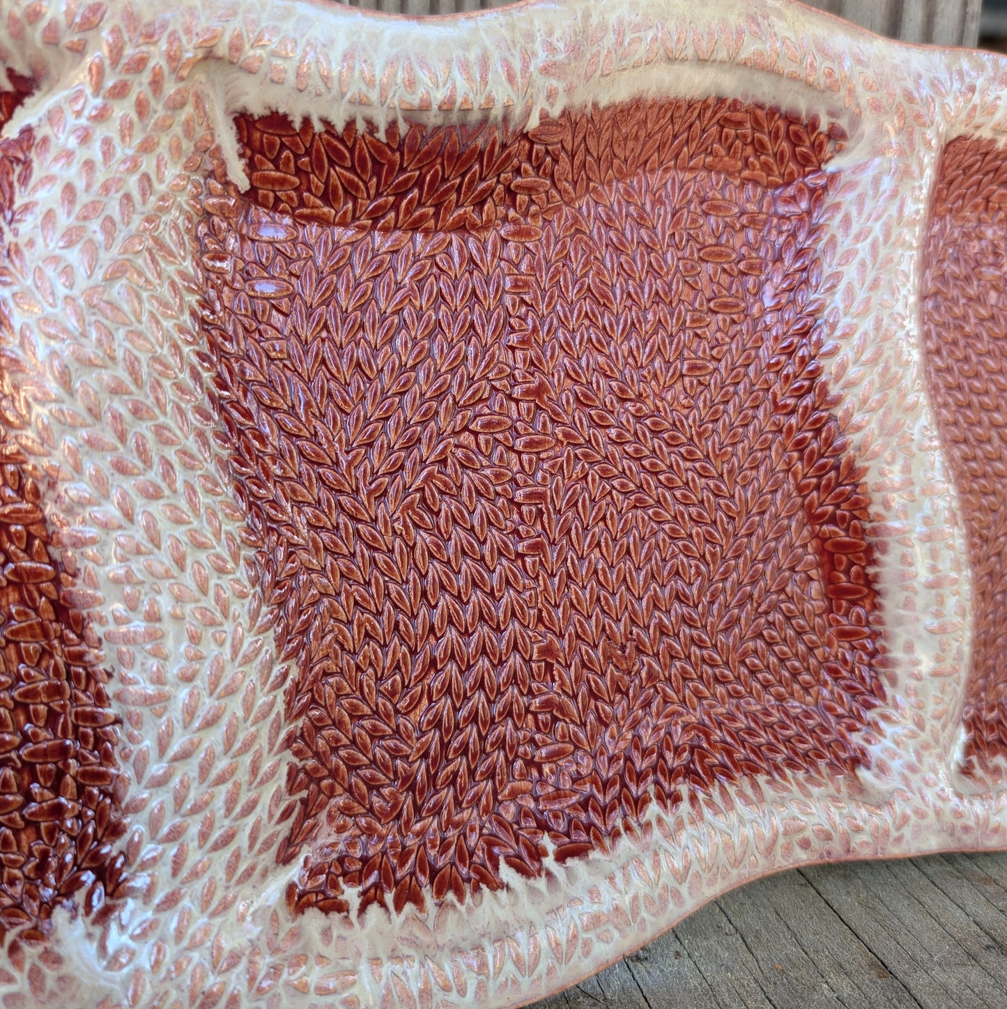Knit Stitch oblong tray (three sectioned)
