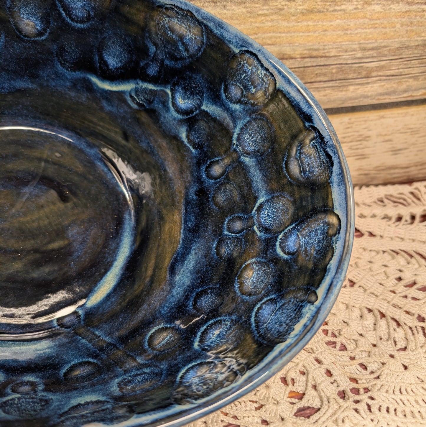 Large serving bowl