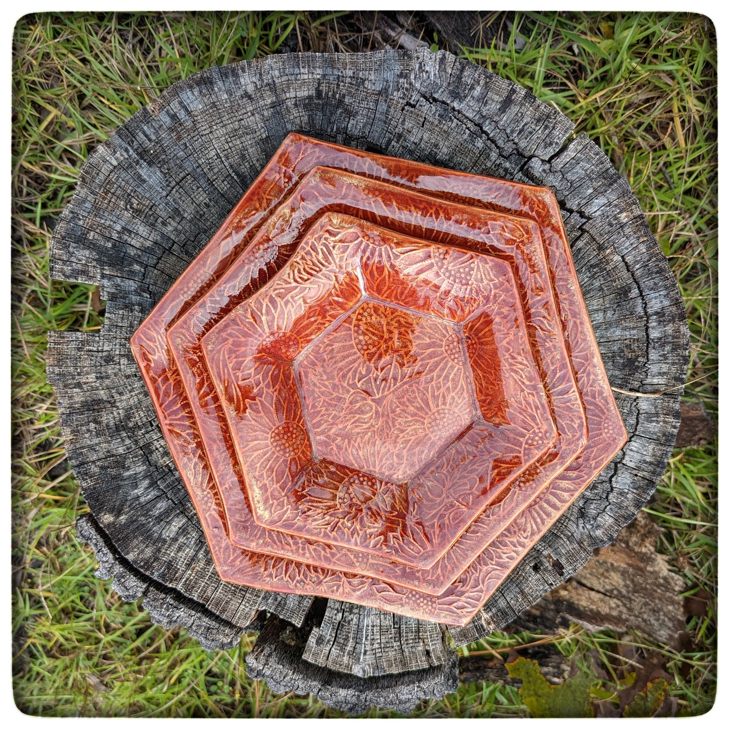 Sunflower hexagon dish (7 inch)