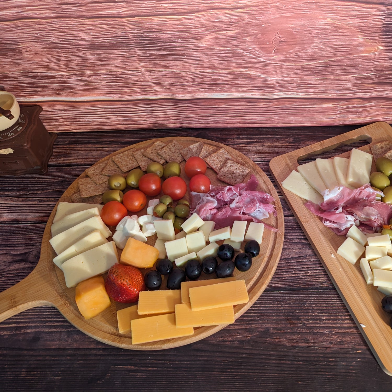 Charcuterie Trays/Cutting Boards