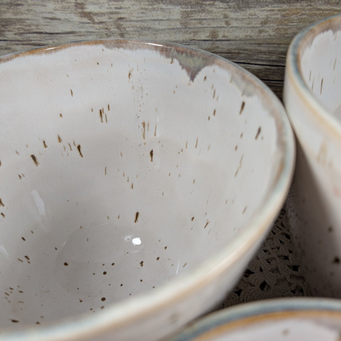 Nesting Mixing bowls (set of three; stoneware)