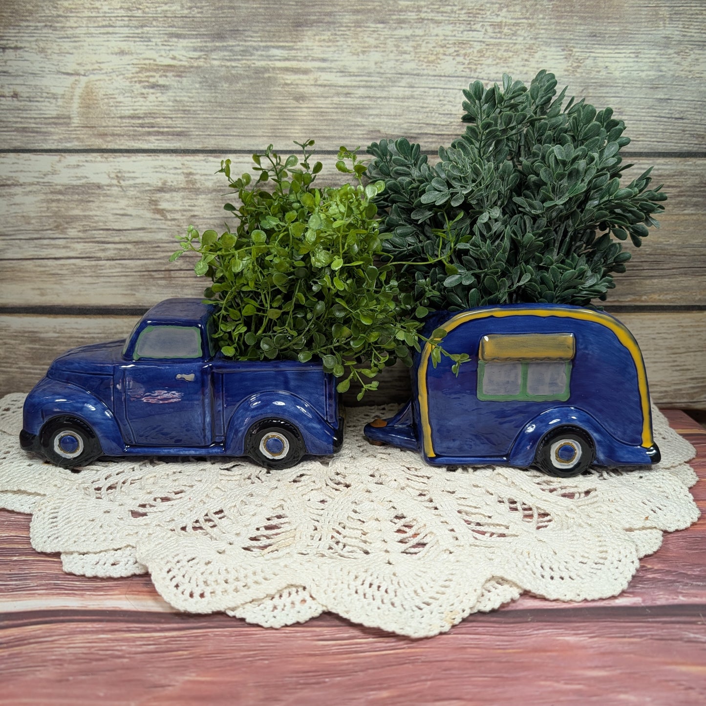Camper planter (small)