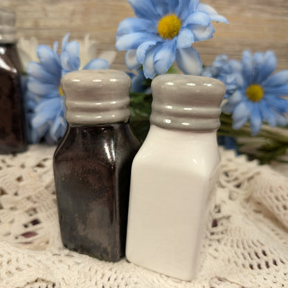 Salt & Pepper shakers