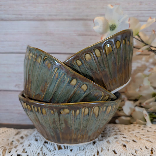 Fluted bowl (small)