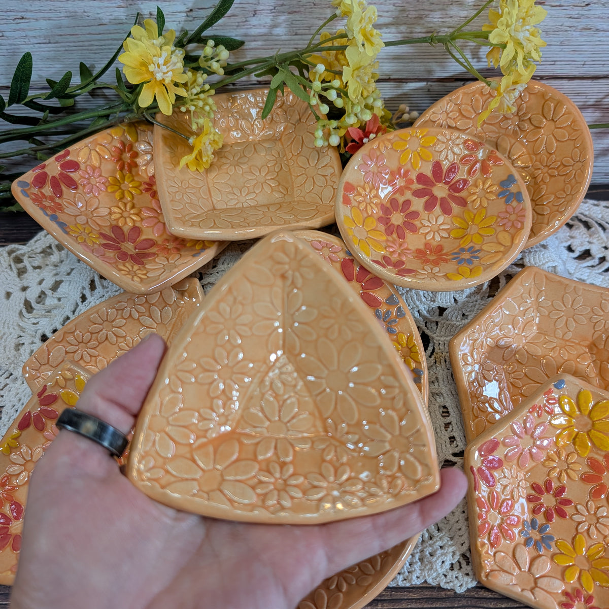 Tiny Trinket dish (Flower Power)