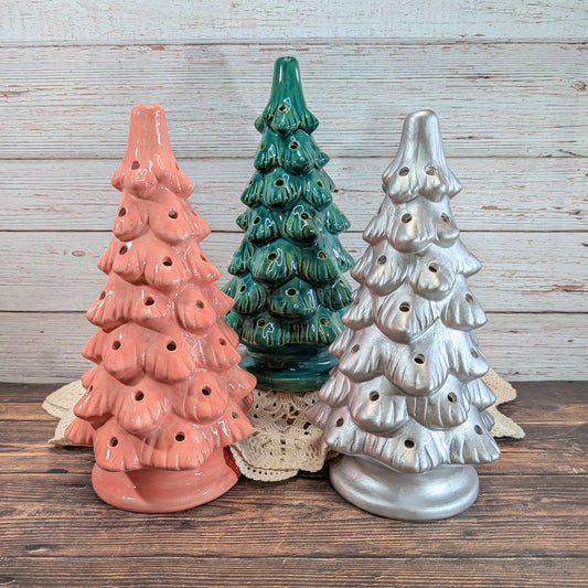 Christmas Tree (color choices, with lights)