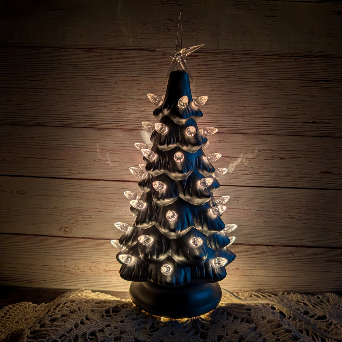 Christmas Tree (color choices, with lights)