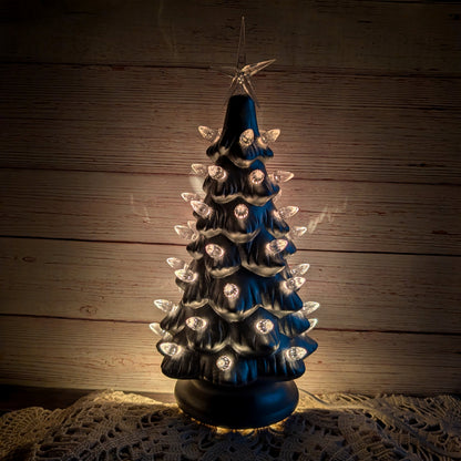 Christmas Tree (color choices, with lights)