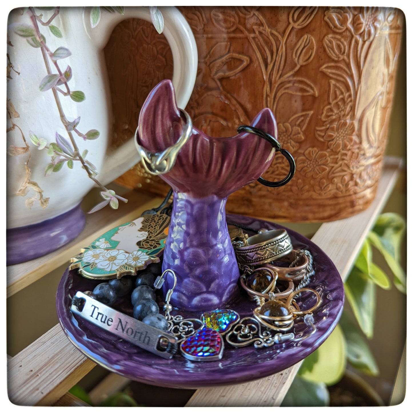 Mermaid ring holder